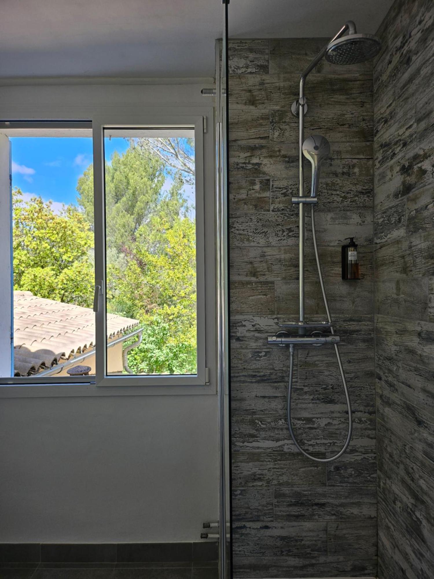 La Luberonne Bed and Breakfast Lourmarin Buitenkant foto