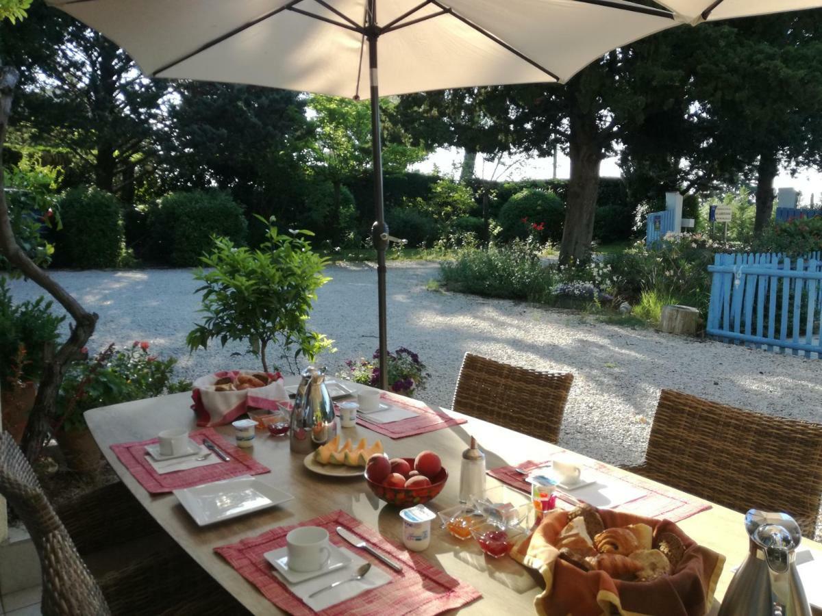 La Luberonne Bed and Breakfast Lourmarin Buitenkant foto